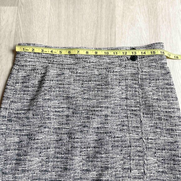 Ann Taylor Tweed Button Waist Pencil Skirt Size 12P 12 Petite NEW NWT - Picture 4 of 5